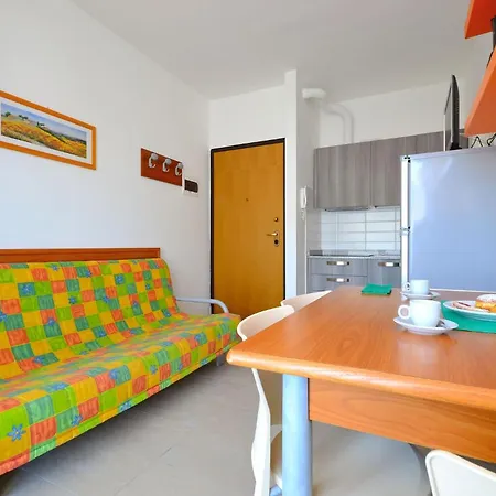 Vacation Flat Near The Centre * リニャーノ・サッビアドーロ